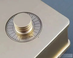 Passive Preamp Full Aluminum Chassis in “Tuhao Gold” (with Luxury Aluminum Knobs)‌