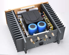 Referencing the Accuphase A75 circuit, a compact pure Class A MOSFET power amplifier A75S.