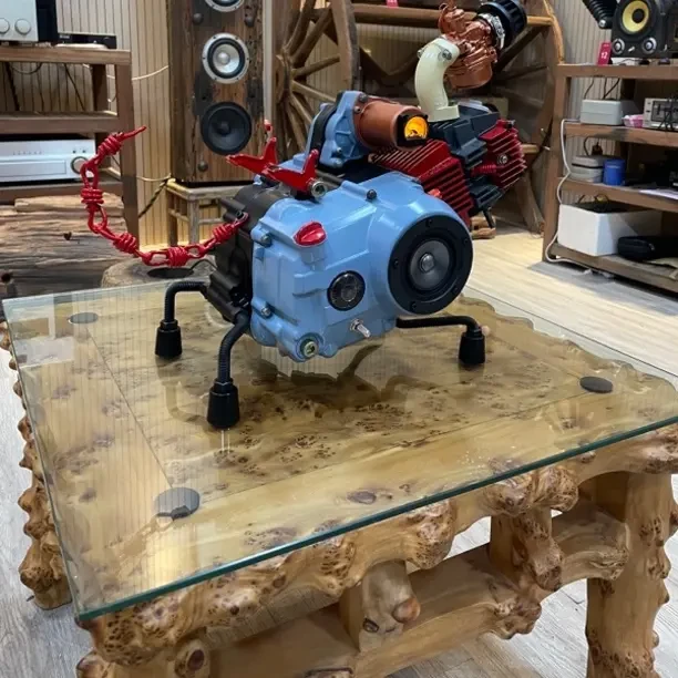 ustom Industrial Art Speaker - Handcrafted from Vintage Engine | Unique Audio Sculpture 发动机创意音箱,定制音箱,蓝牙音箱,重金属音箱